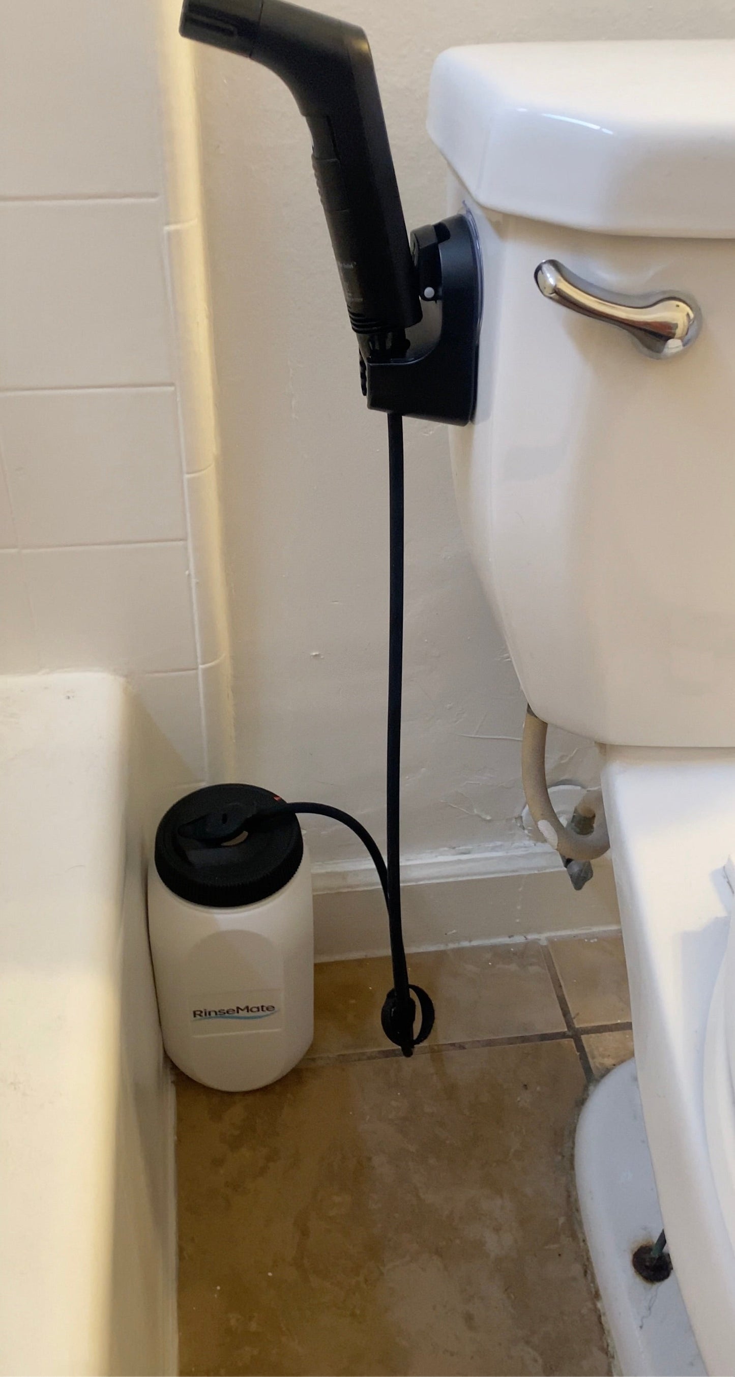 Kidio™ Portable Bidet – The Cleanest Bathroom Upgrade Without Plumbing